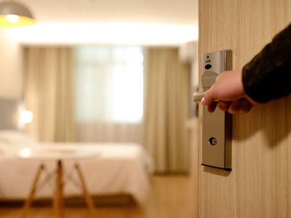 Pernoite em Manaus e Barcelos